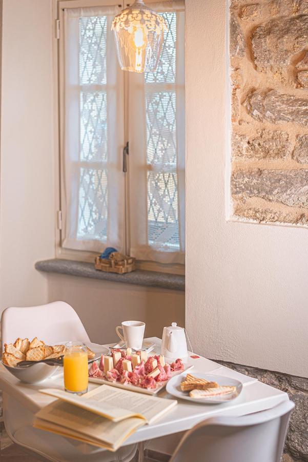 Il Giardino Sul Tetto B&B 구아레네 외부 사진