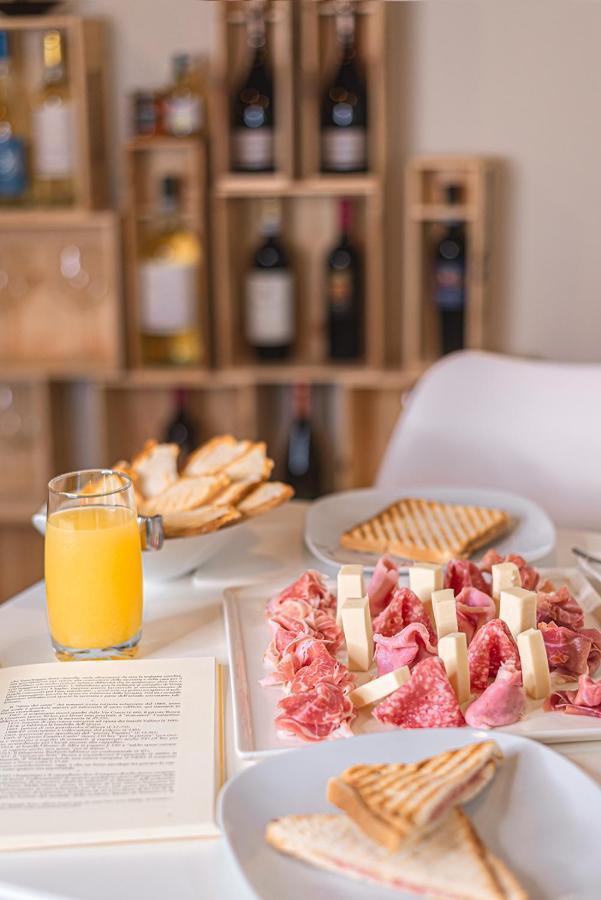 Il Giardino Sul Tetto B&B 구아레네 외부 사진